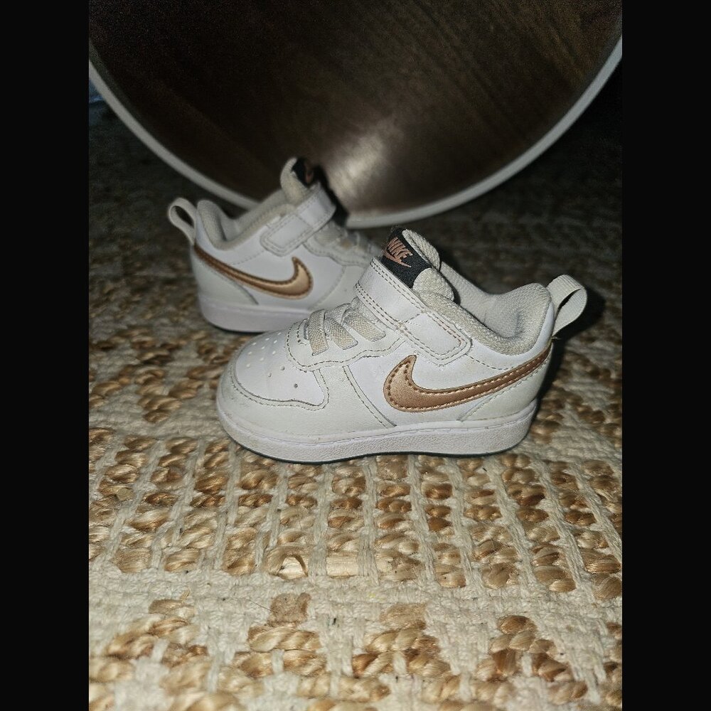 Nike Court Borough Low 2 White/R-Bronze Toddler Sneakers Size 4C